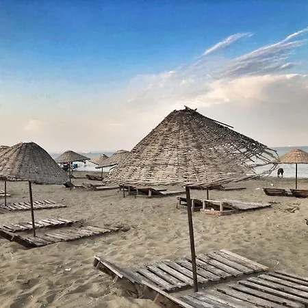 The Boutique * Kumbağ