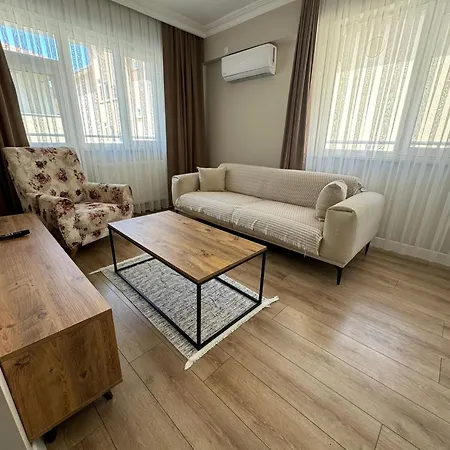 The Boutique Kumbag